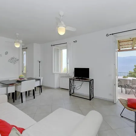 Apartment Oleandro Directly On The Gargnano