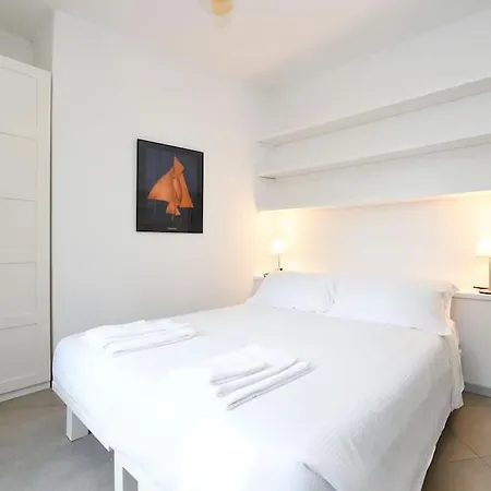 Oleandro Directly On The Apartment *